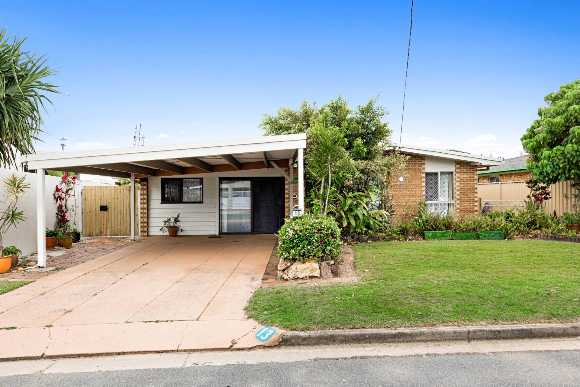 13 Yaringa Ave, Buddina - Thumbnail 2