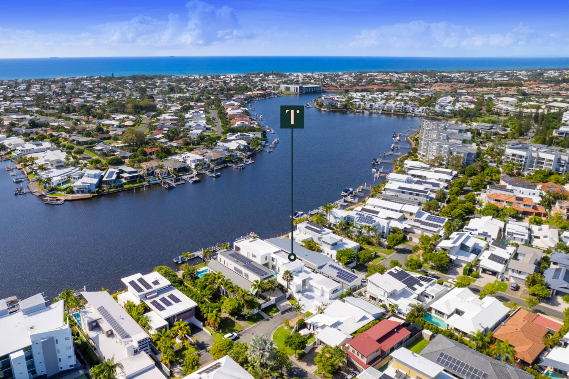 8 Melos Place, Kawana Island - Thumbnail 5