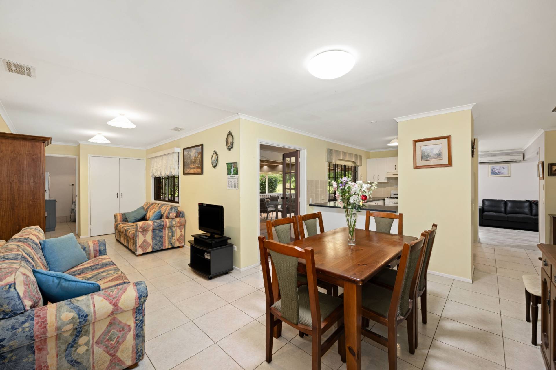 94 Yeates Road, Beerwah - Thumbnail 6