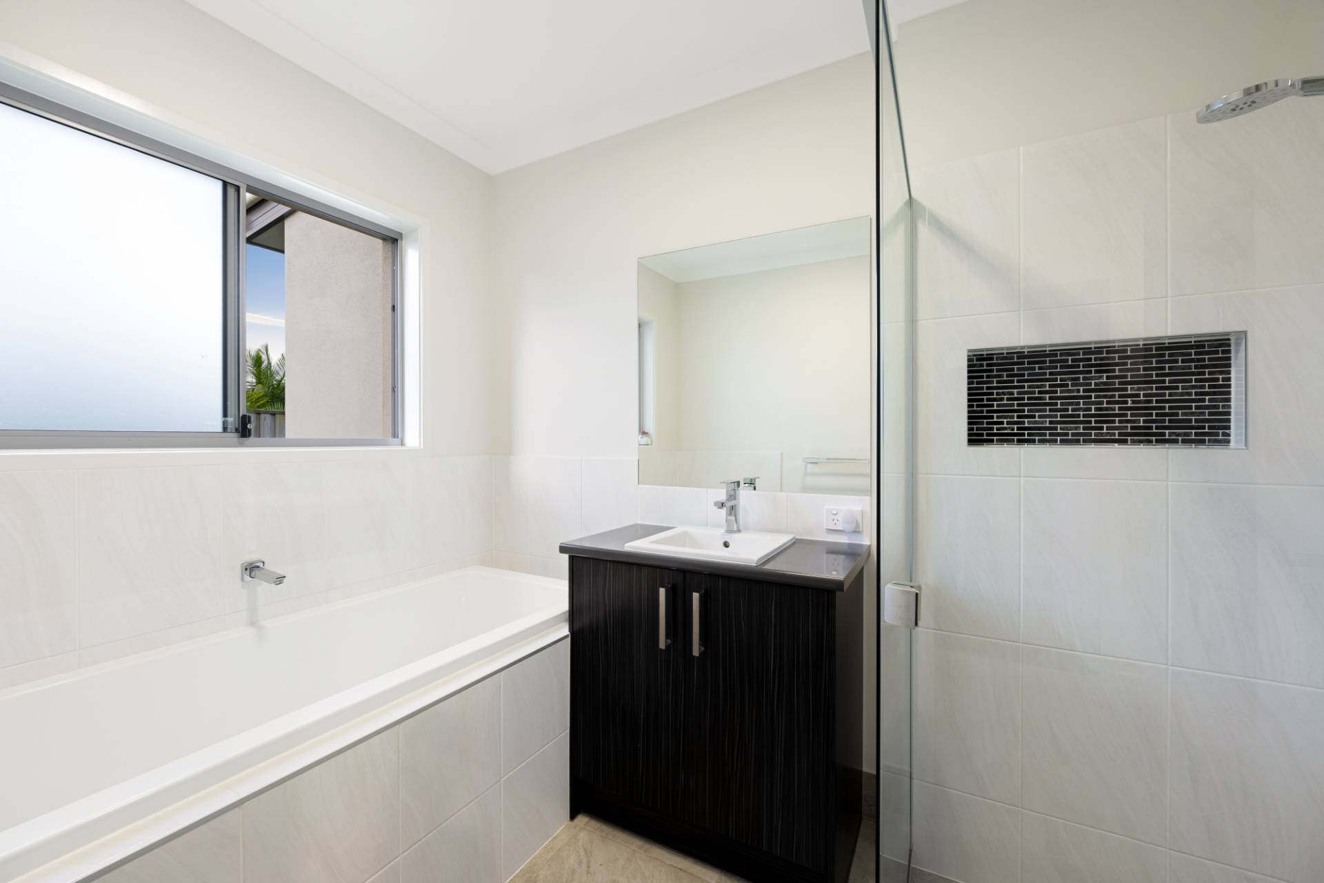 25 Heathwren Street, Forest Glen - Thumbnail 7