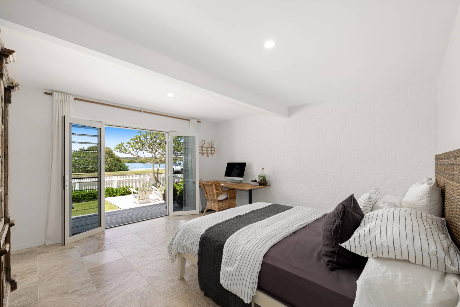 183 Esplanade, Golden Beach - Thumbnail 8