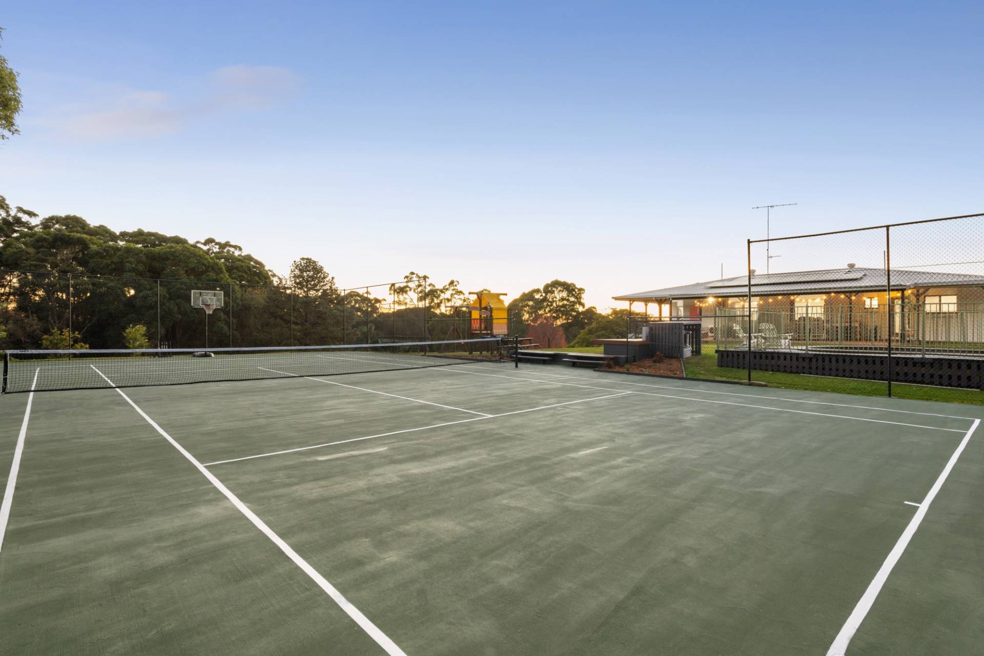 31 Needham Court, Kiels Mountain - Thumbnail 2