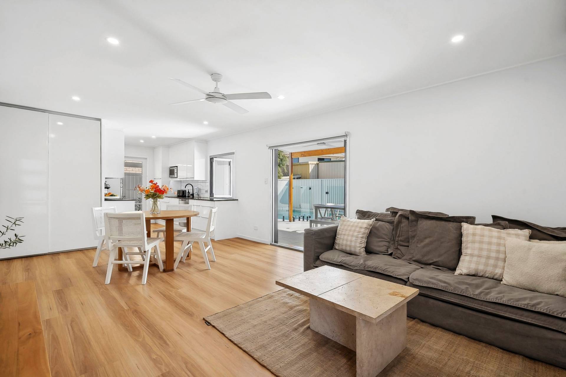 2, 34 Oomoo Street, Buddina - Thumbnail 5