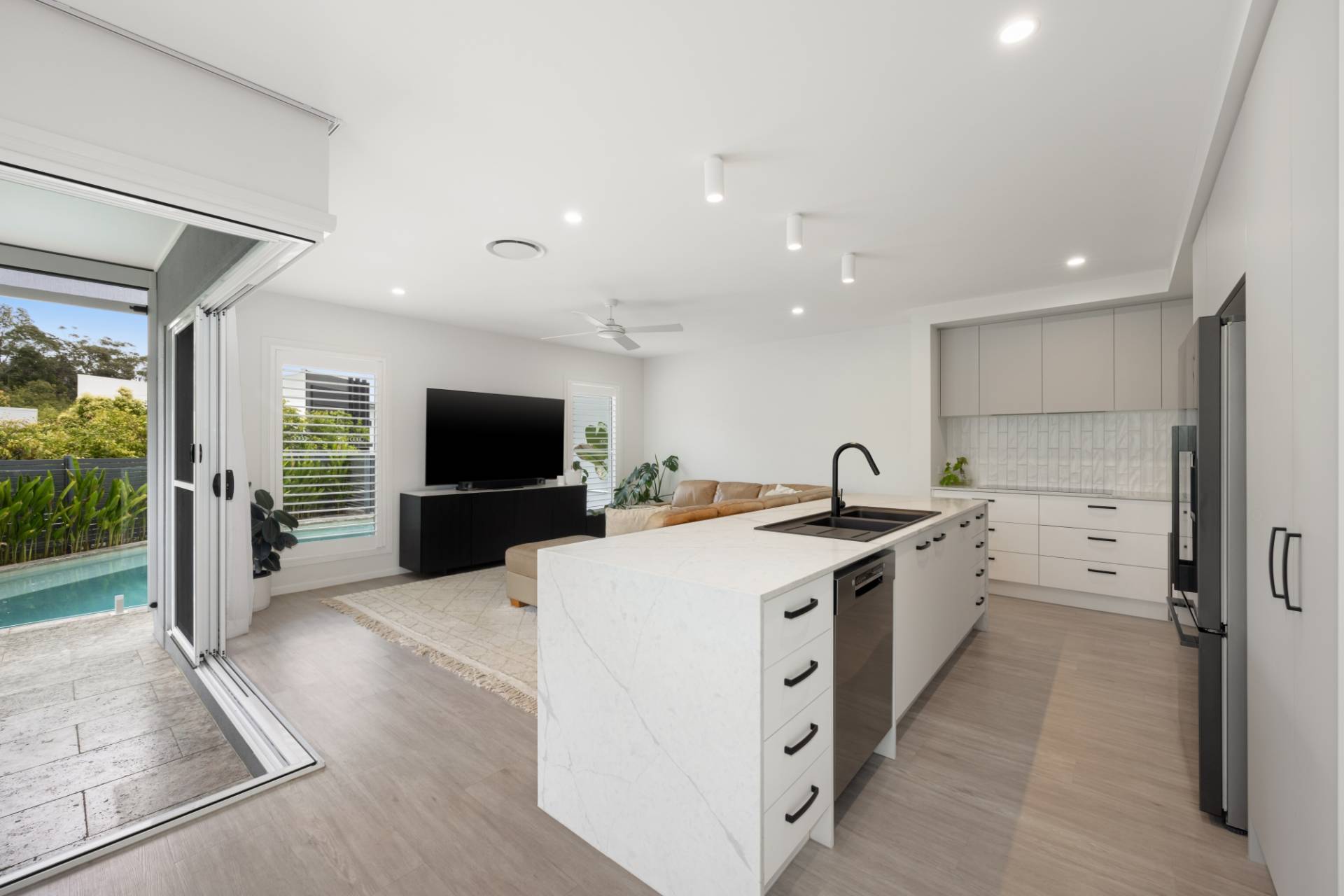 1  Cycad Lane, Forest Glen - Thumbnail 3