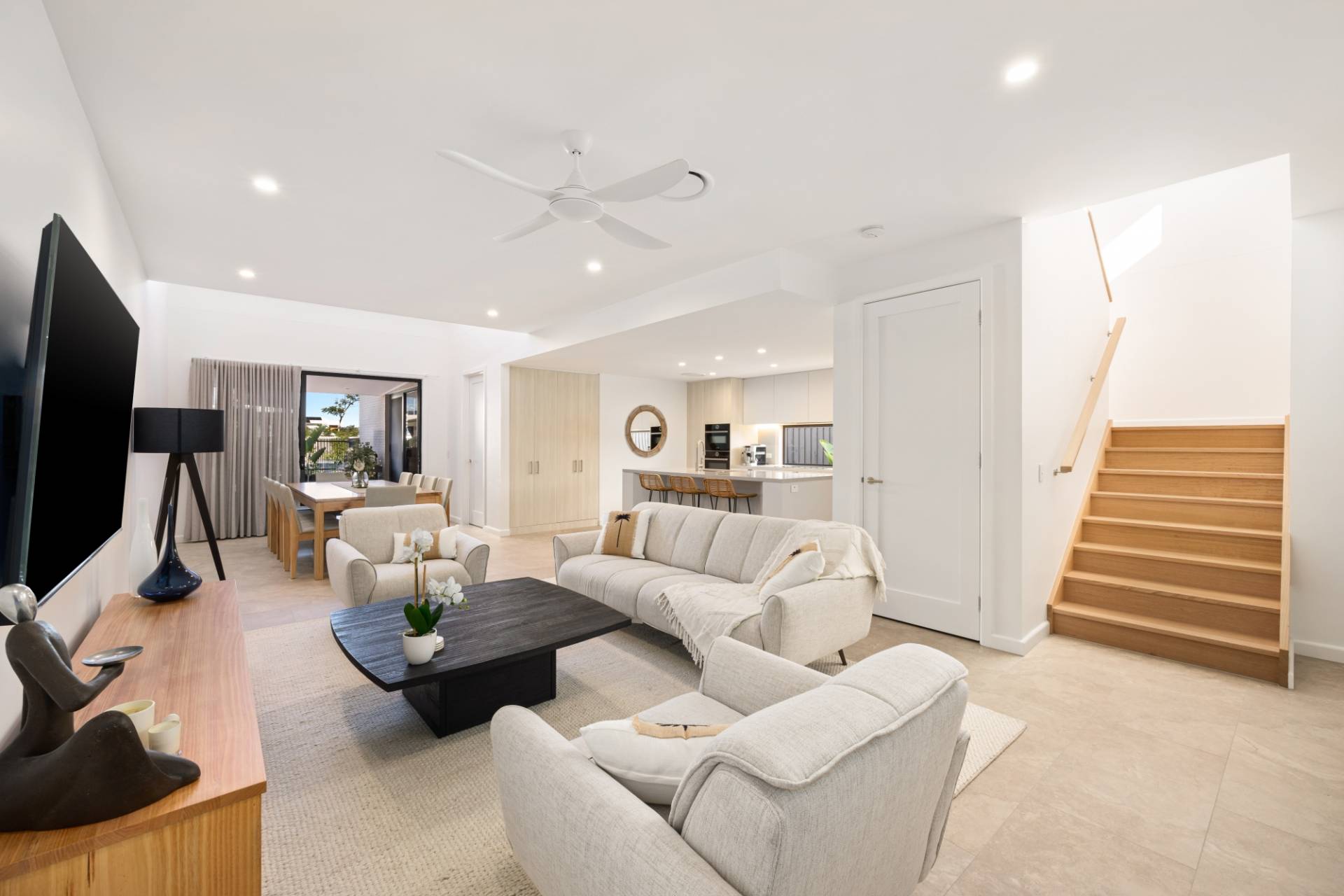 1007, 18 Spitfire Banks Drive, Pelican Waters - Thumbnail 2