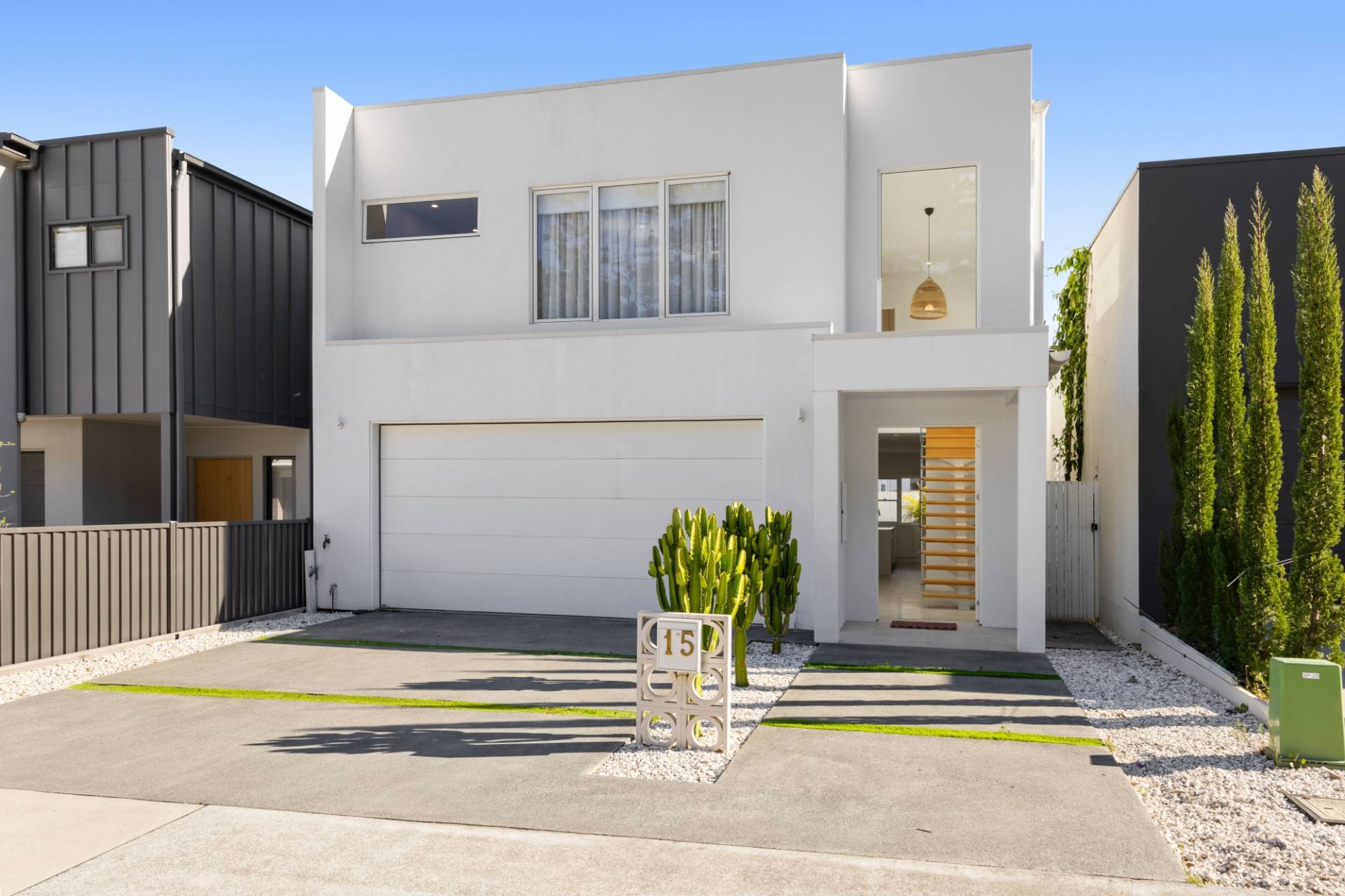 15 King Fern Way, Forest Glen - Image 1