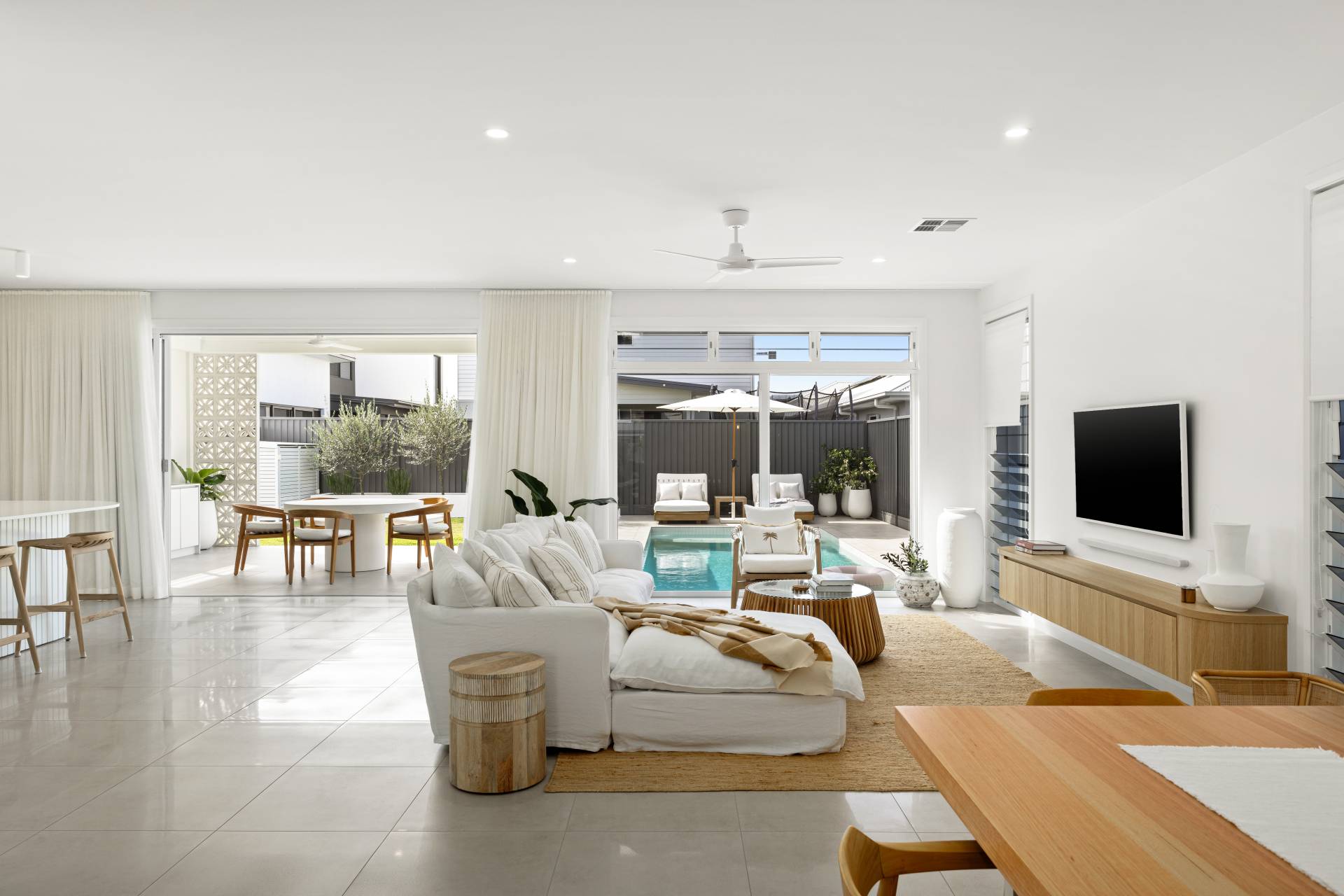 7 Condamine Court, Pelican Waters - Thumbnail 5