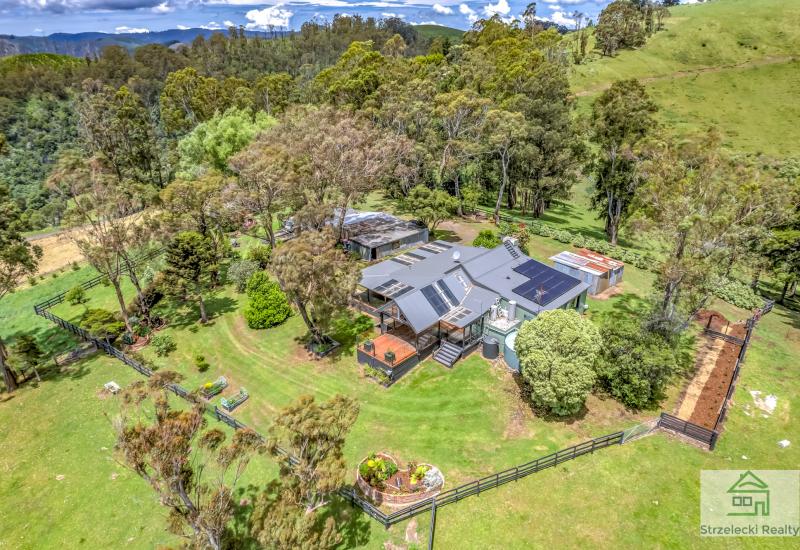 Bountiful Budgeree Property