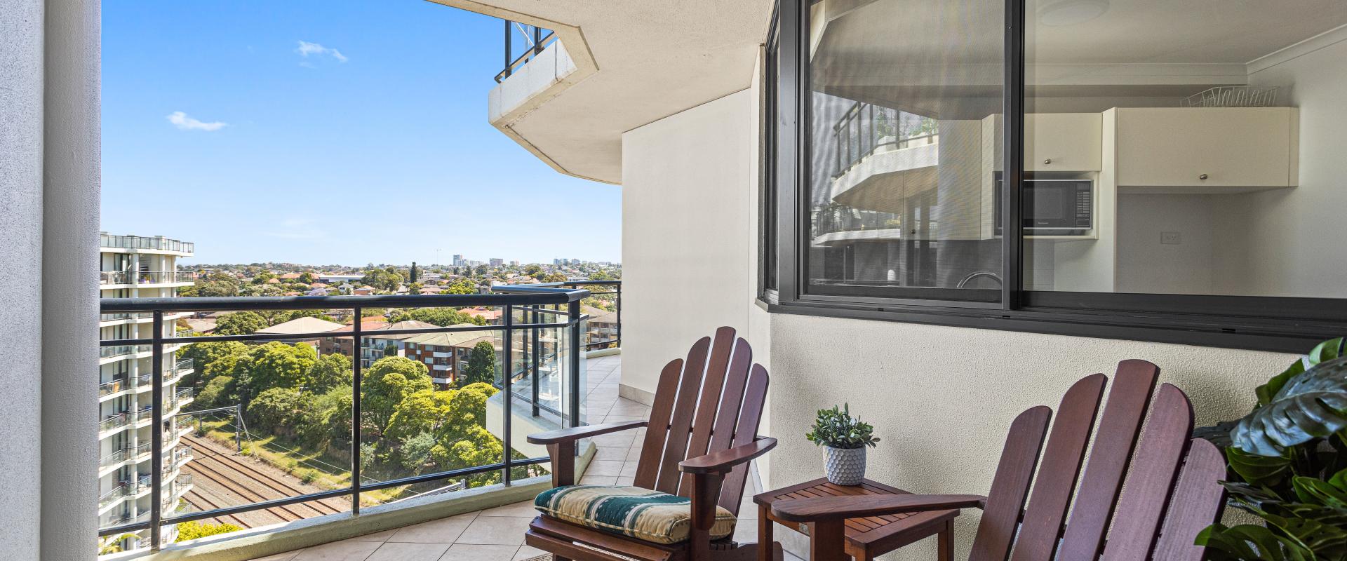 Tringas Property Group Top Floor Penthouse Style With Large Private Rooftop Terrace