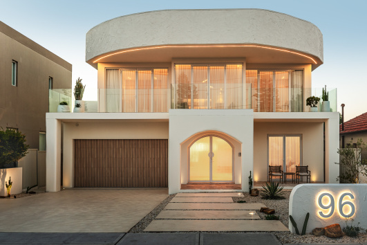 Extravagant new build family retreat opposite the beach