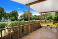 Popular Beachfront Holiday Home !