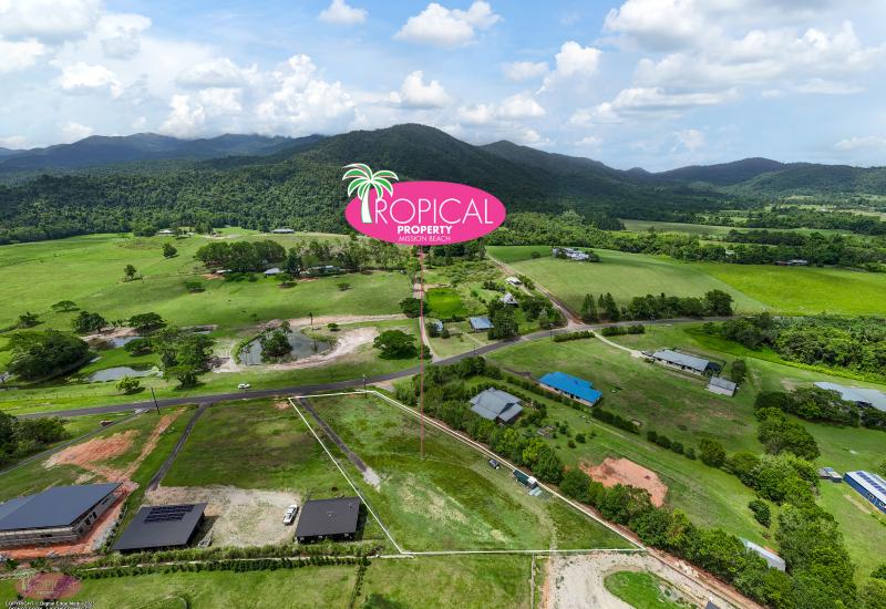 Elevated Acre with Level Building Pad and Spectacular Views !