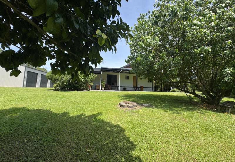 Near New Build with Privacy and Shed by Bulgun Creek !