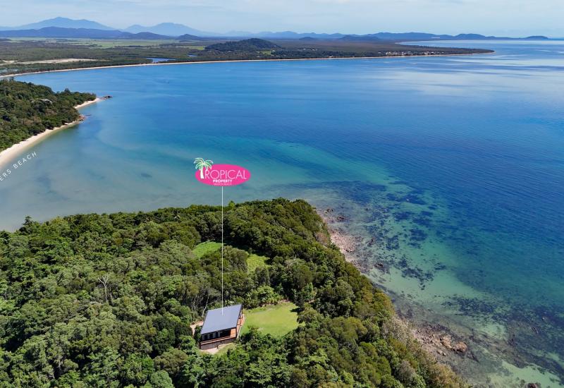 Architecturally Designed, Private, Barefoot Luxury !