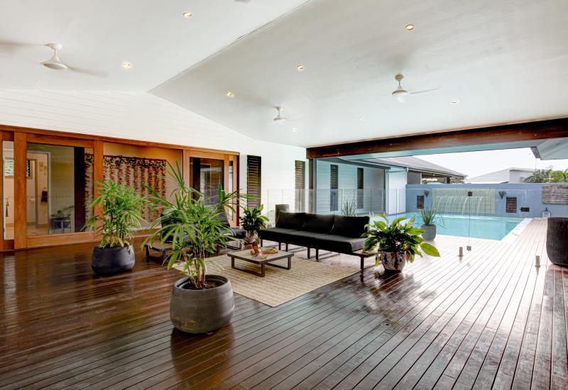 Yes, Tropical Dreams do Come True !