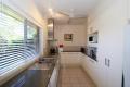 By The Beach, Pet Friendly, Boutique Complex with Pool !