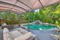 The Big 5: Large Block, Deck, Pool, Side Access & Dual Living