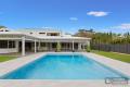 Turtle Retreat – Poolside Paradise