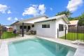 PERFECT FOR FAMILY LIVING - PRISTINE POOL, SOLAR, SIDE ACCESS & SO MUCH MORE