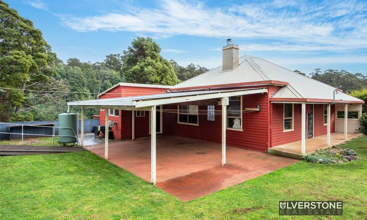 Ripper Rural Residence - c1900