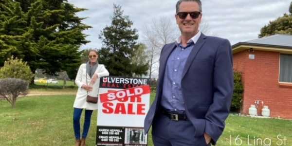 Julie Hall testimonial image