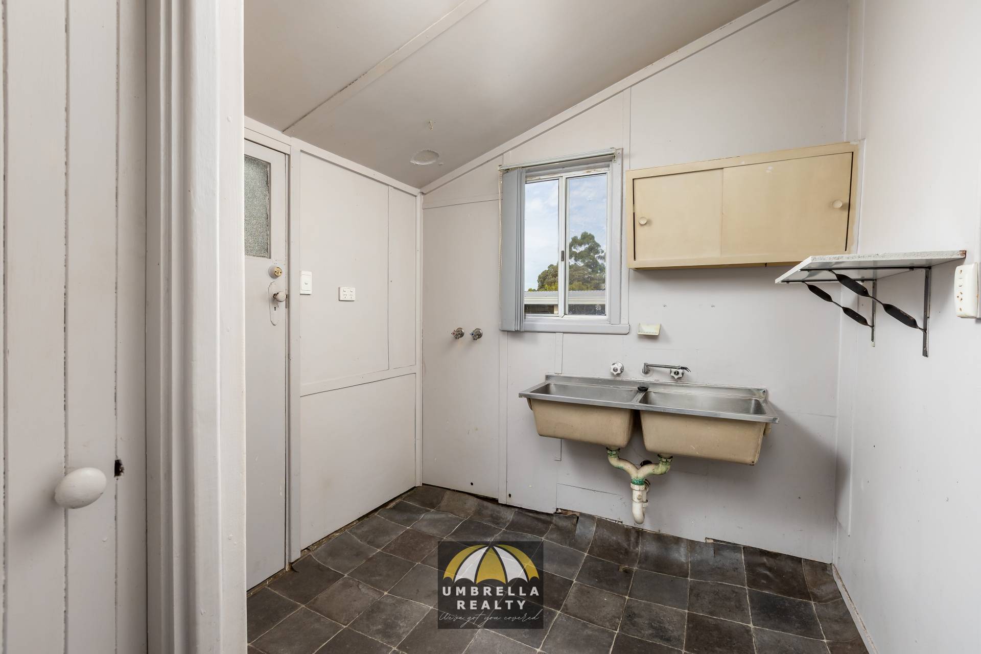 6 Deakin Street, Collie - Thumbnail 8
