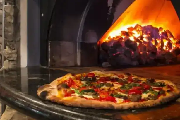 Pizza Hut Takeaway Business for Sale | High Sales | Prime Keilor Location