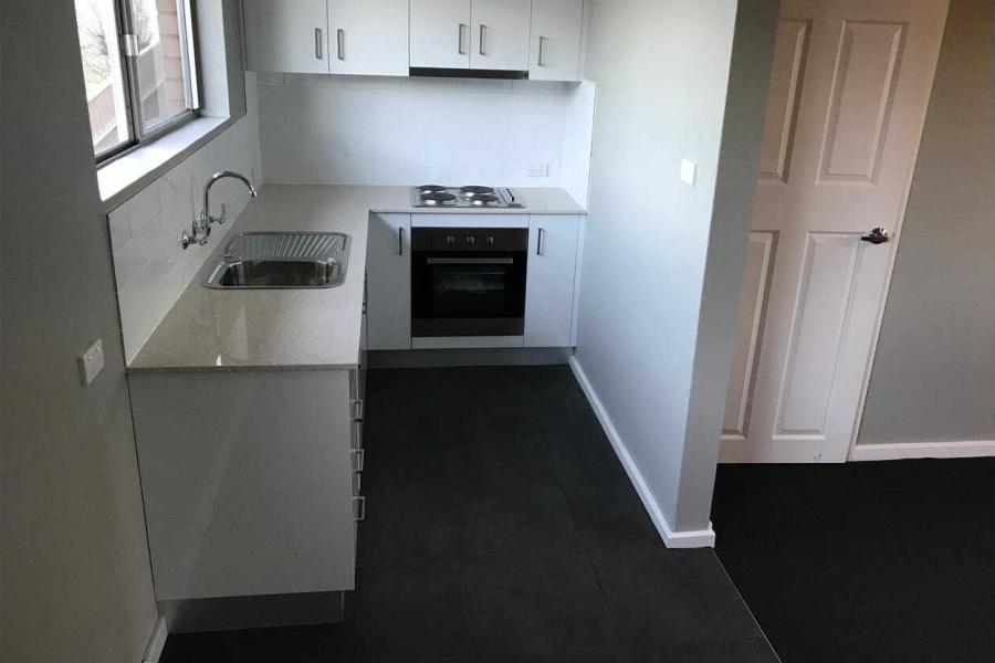 Centrally located 1 Bedroom Unit