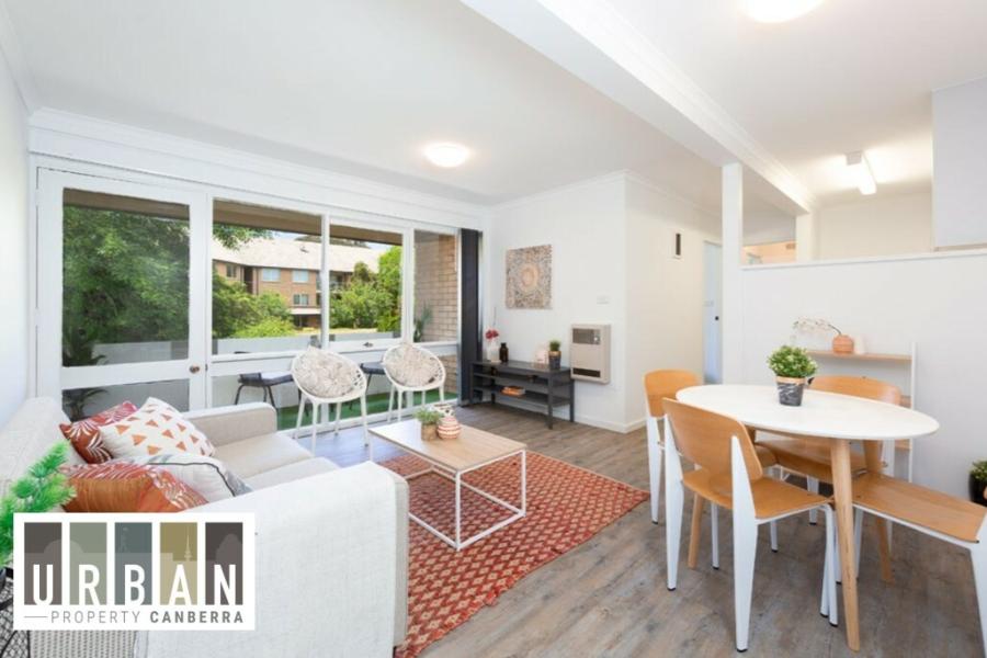 Comfortable Living in the Heart of Woden – Walk to Everything