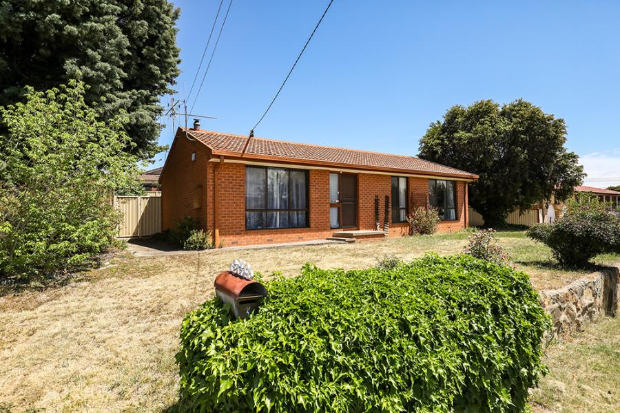 Fresh Start on Sassafras – Move In Ready Family Home