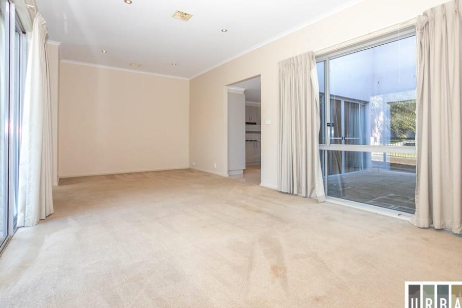 Spacious townhouse which represents urban living at its finest