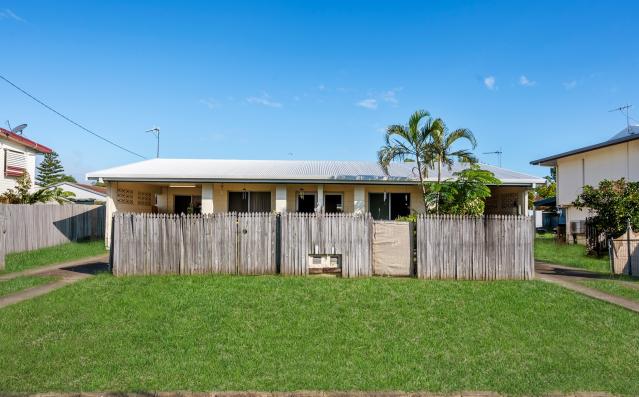 Kirwan Duplex - Leased Investment!!