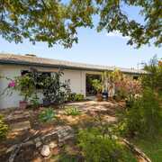 Seller of a Unit in Gulliver