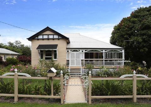 Show All Properties Walkers Real Estate