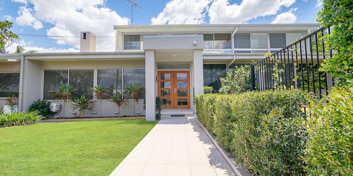 Home Walkers Real Estate