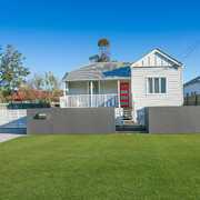 Seller of a House in North Ipswich