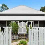 Seller of a House in Woodend