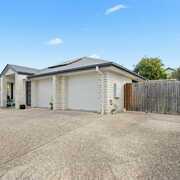 Seller of a Duplex Semi-detached in Silkstone