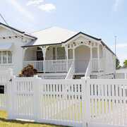 Seller of a House in Booval