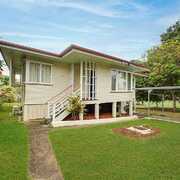 Seller of a House in North Booval