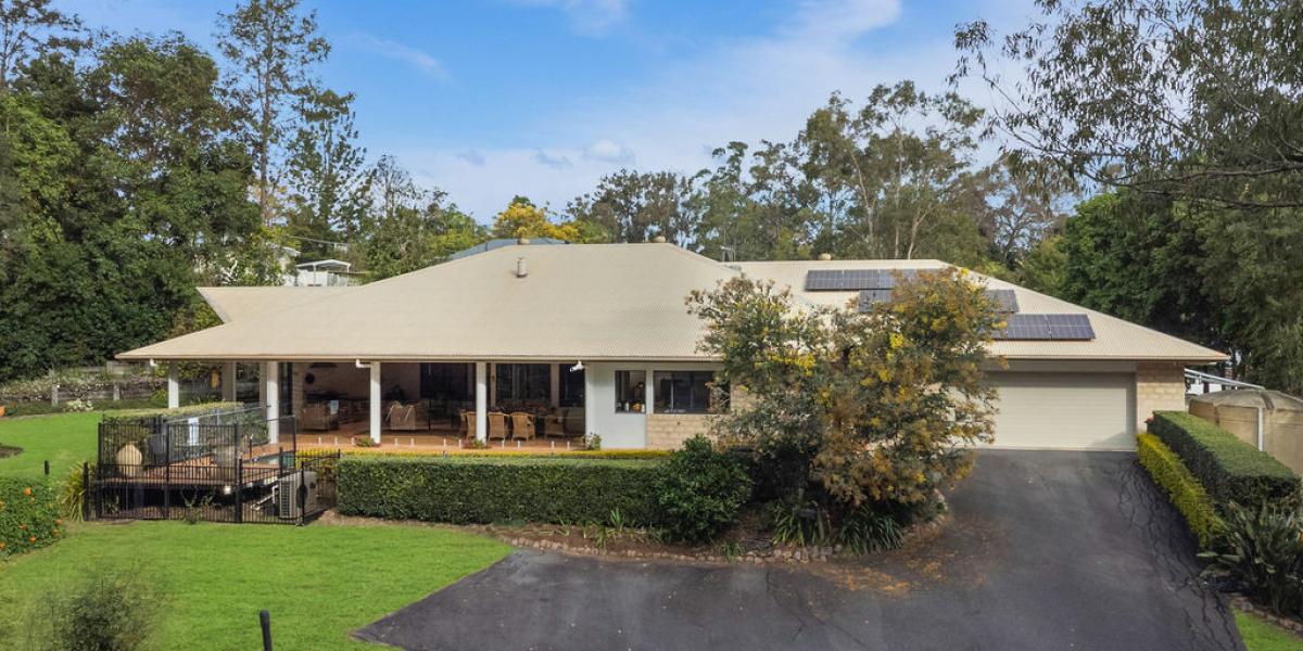 Architect-Designed Tranquility | 3,861m² of Absolute Privacy
