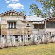 Buyer of a House in Sadliers Crossing