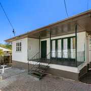 Seller of a House in Coalfalls