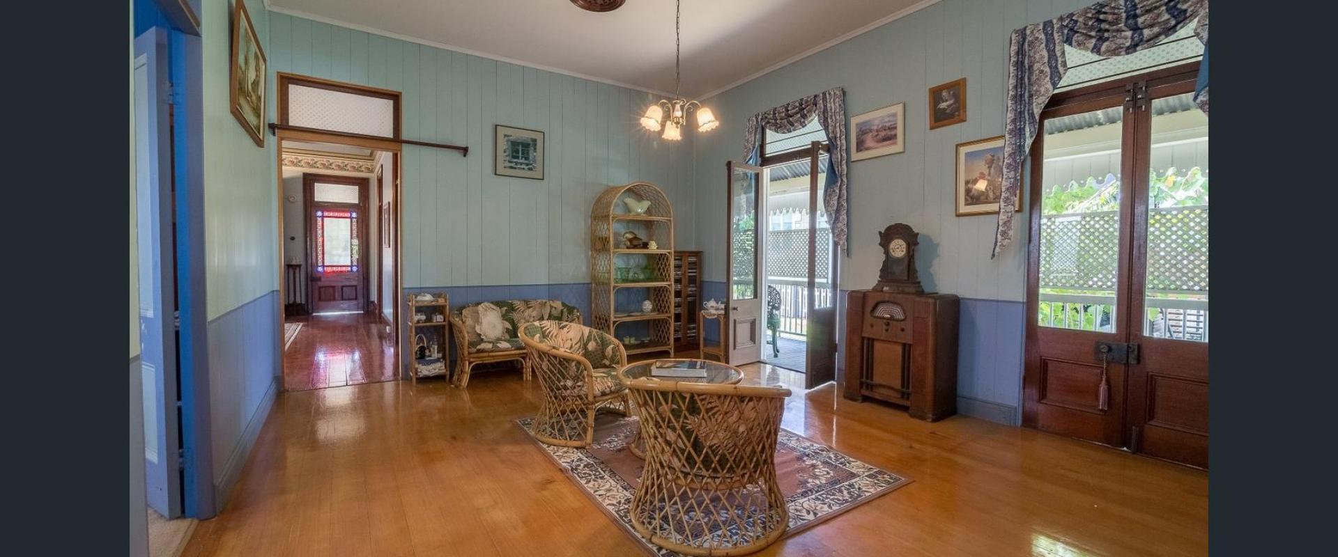 Walkers Real Estate 'ABERFELDY' HERITAGE HOME FOR RENT