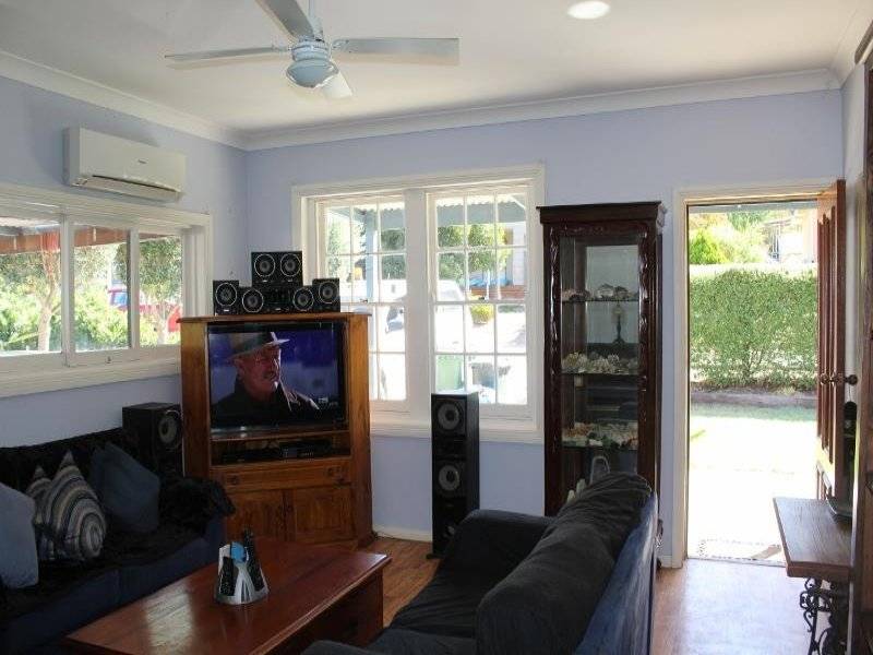 7 Edward Street, Clare - Thumbnail 4