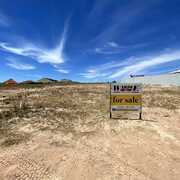 Seller of a Vacant Land in Tickera
