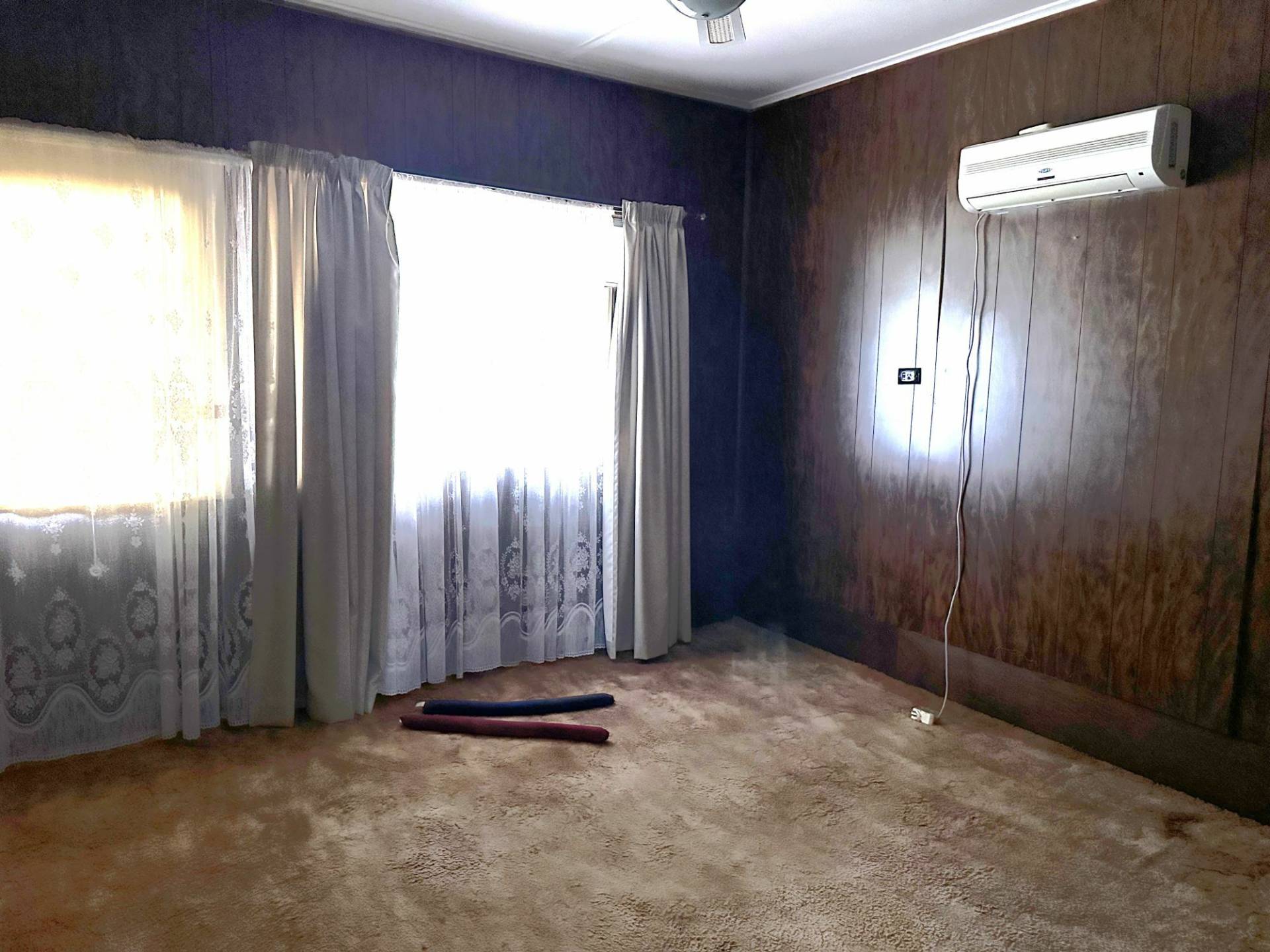 40 Hill St E, Peterborough - Thumbnail 2