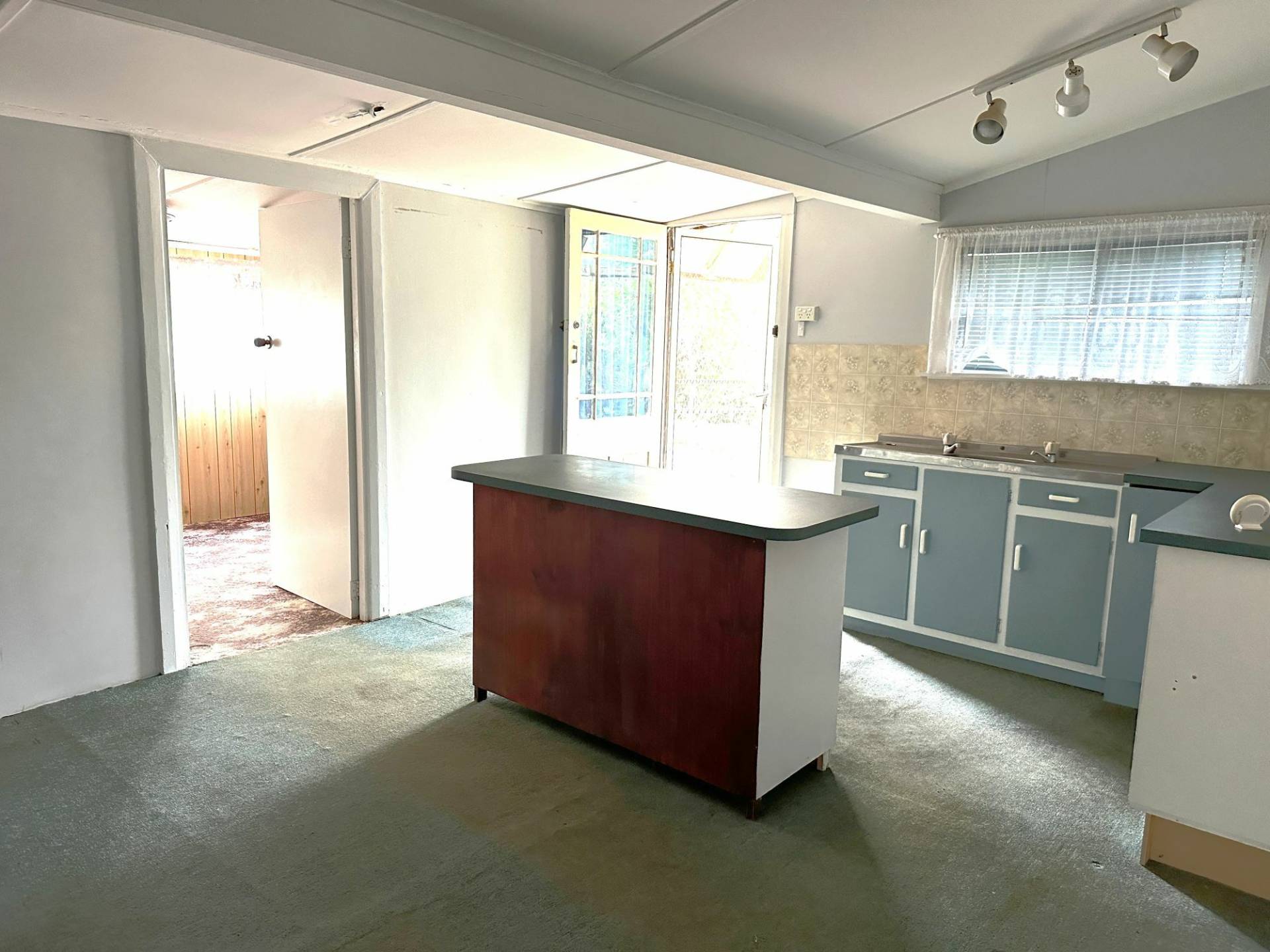 40 Hill St E, Peterborough - Thumbnail 4