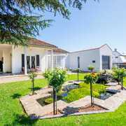 Seller of a House in Kadina