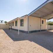 Seller of a House in Kadina